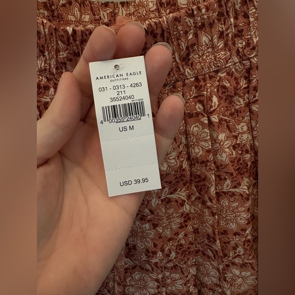 American Eagle Floral Pleated Mini Skirt Size M NWT - Picture 5 of 9